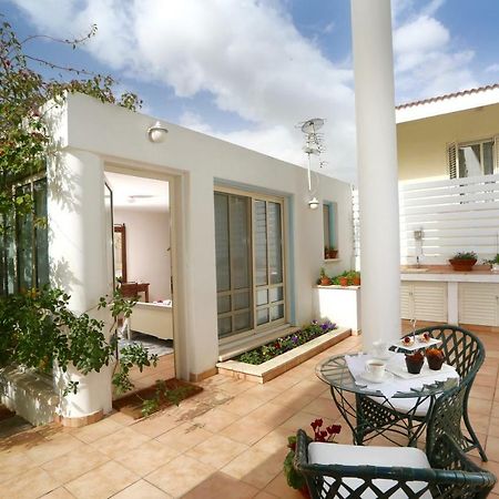 Sunny Garden Studio Hotel Nicosia Exterior photo