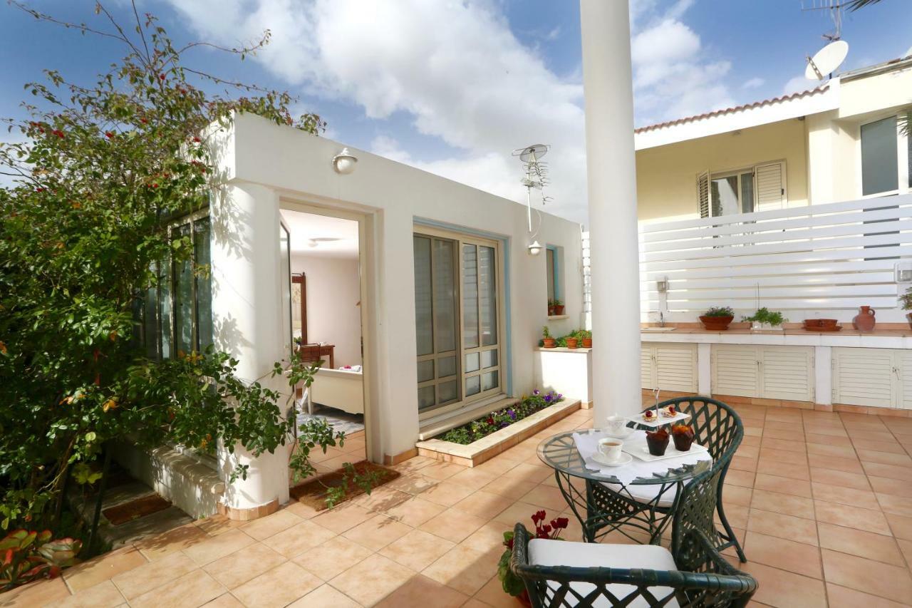 Sunny Garden Studio Hotel Nicosia Exterior photo